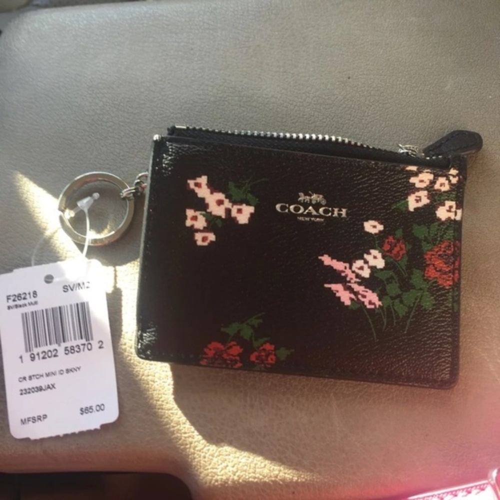 Coach wallet NWT